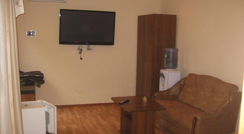 Гостиница Гостевой Дом у Дмитрия Ольгинка