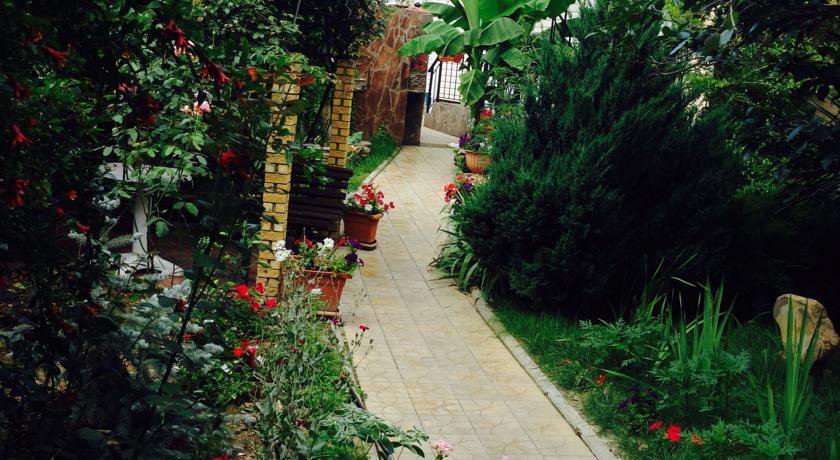 Гостиница Гостевой Дом у Дмитрия Ольгинка-40