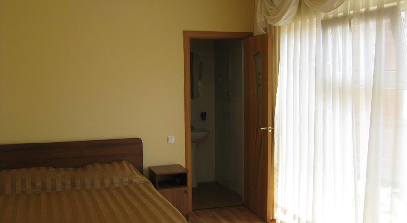 Гостиница Гостевой Дом у Дмитрия Ольгинка-25